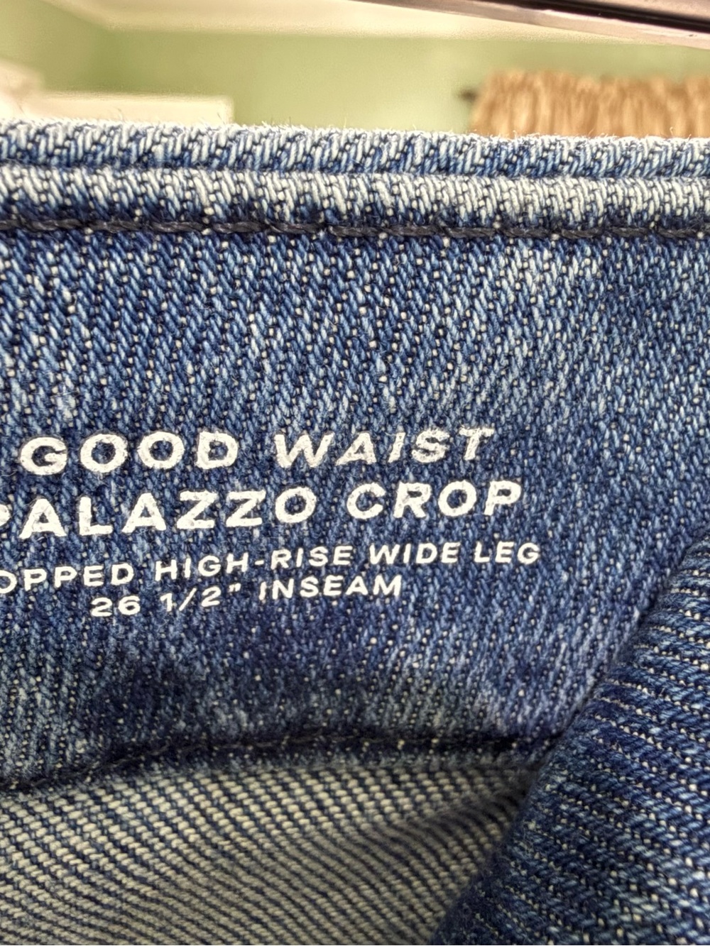 Good American Wide-Leg Denim Jeans in Medium Blue - Picture 7 of 7